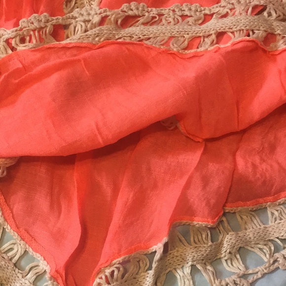 ❌DONATED❌Coral Mango Soft Crochet V-neck Symmetrical Top - Picture 8 of 10